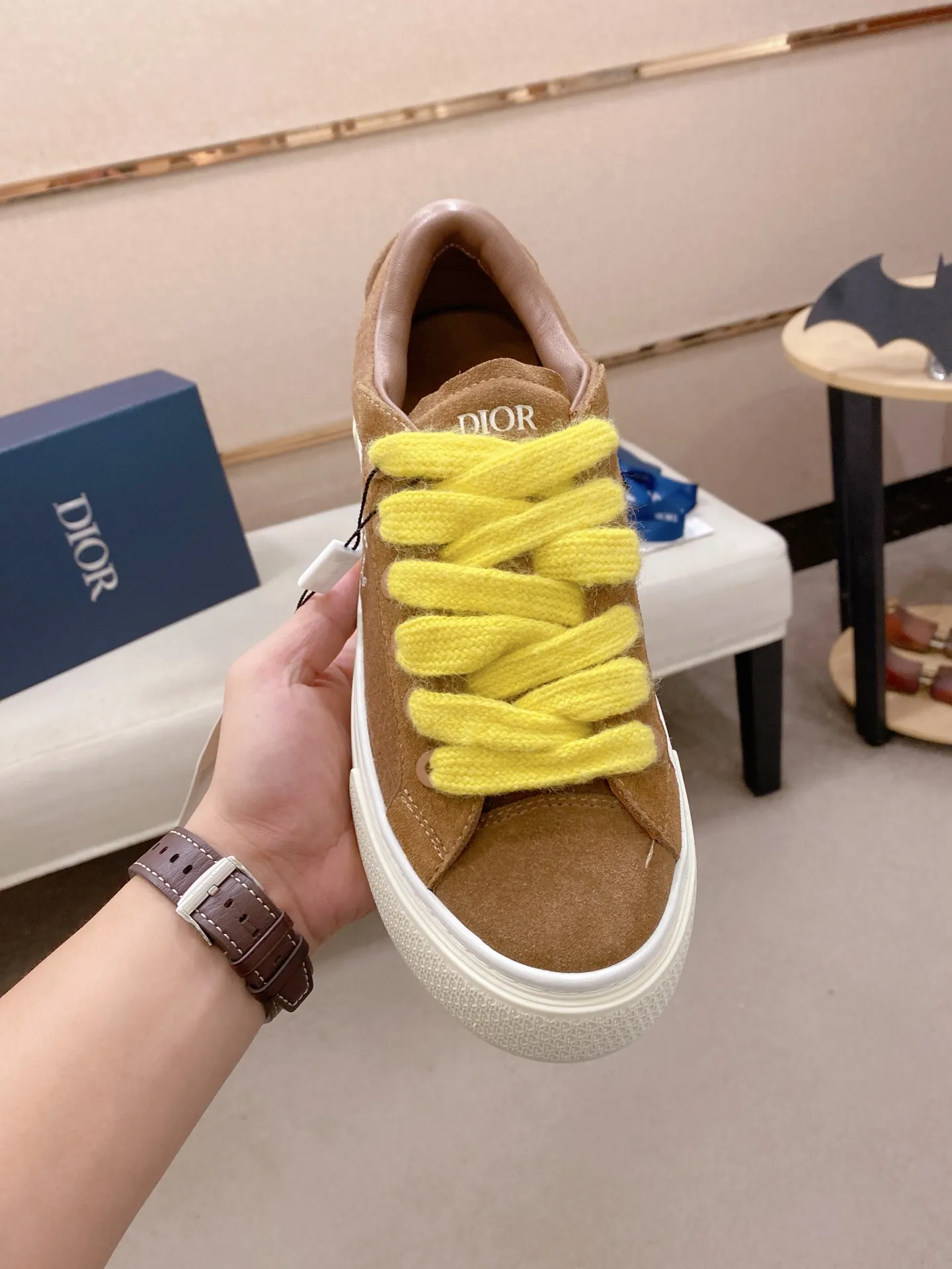 Factory price: 300 Men's shoes 💰[Dior·Dior] Top 🔍Couple style 💏🔍New casual sports style couple shoes, new four-season design, perfect workmanship, lace-up lazy style to create cabinet quality, upper: imported first-layer cowhide, sheepskin lining is soft and comfortable, ultra-light TPU wear-resistant outsole, simple, versatile fashion men's shoes, excellent color code number 35--44